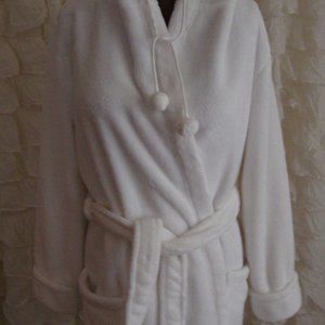 White robe, ladies S/M
